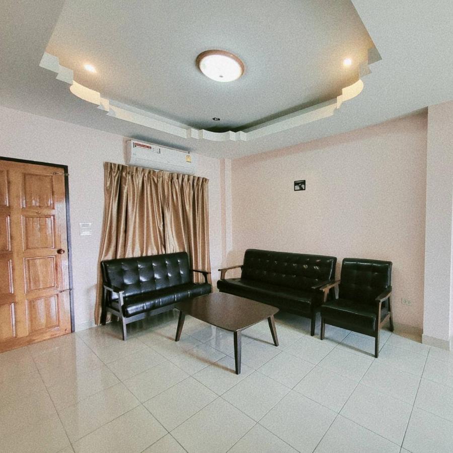 Appartamento Marin House Pattaya Esterno foto