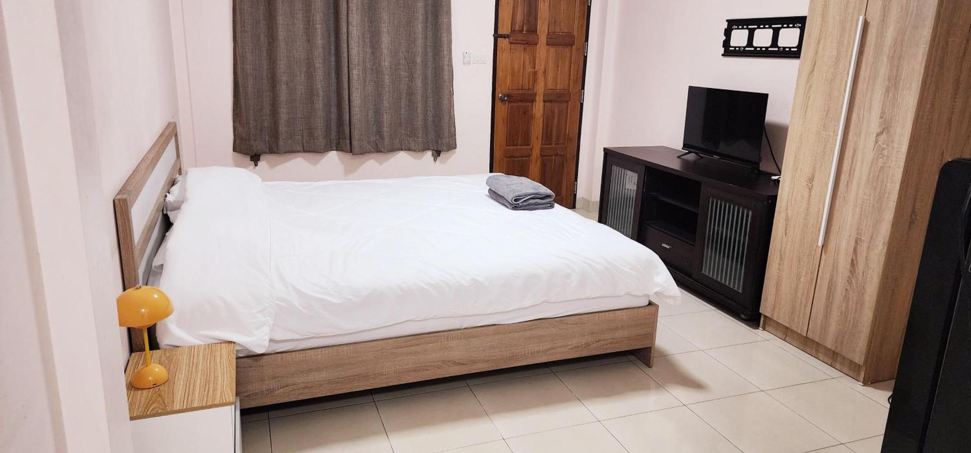 Appartamento Marin House Pattaya Esterno foto