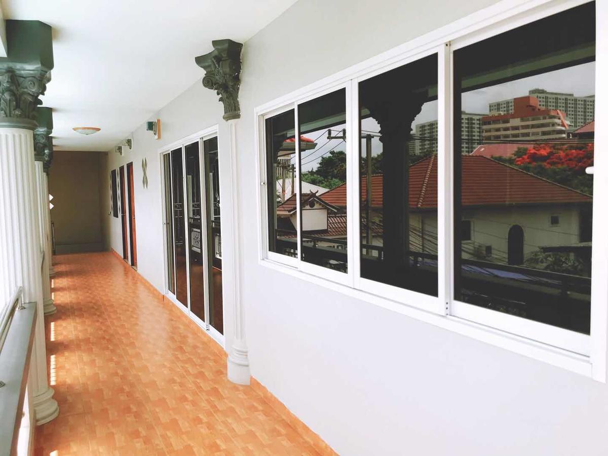 Appartamento Marin House Pattaya Esterno foto