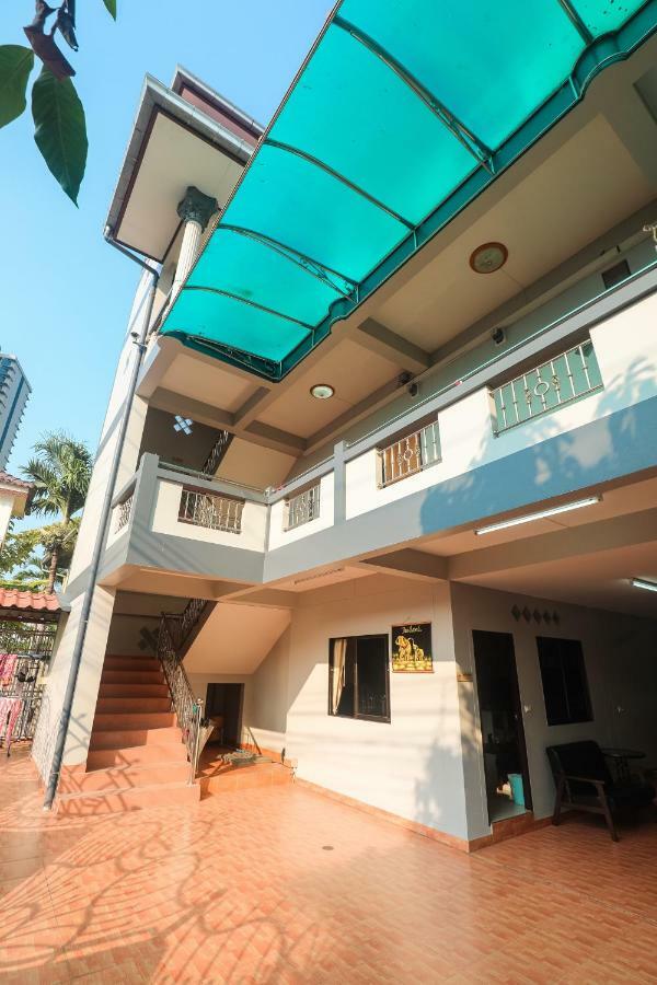 Appartamento Marin House Pattaya Esterno foto
